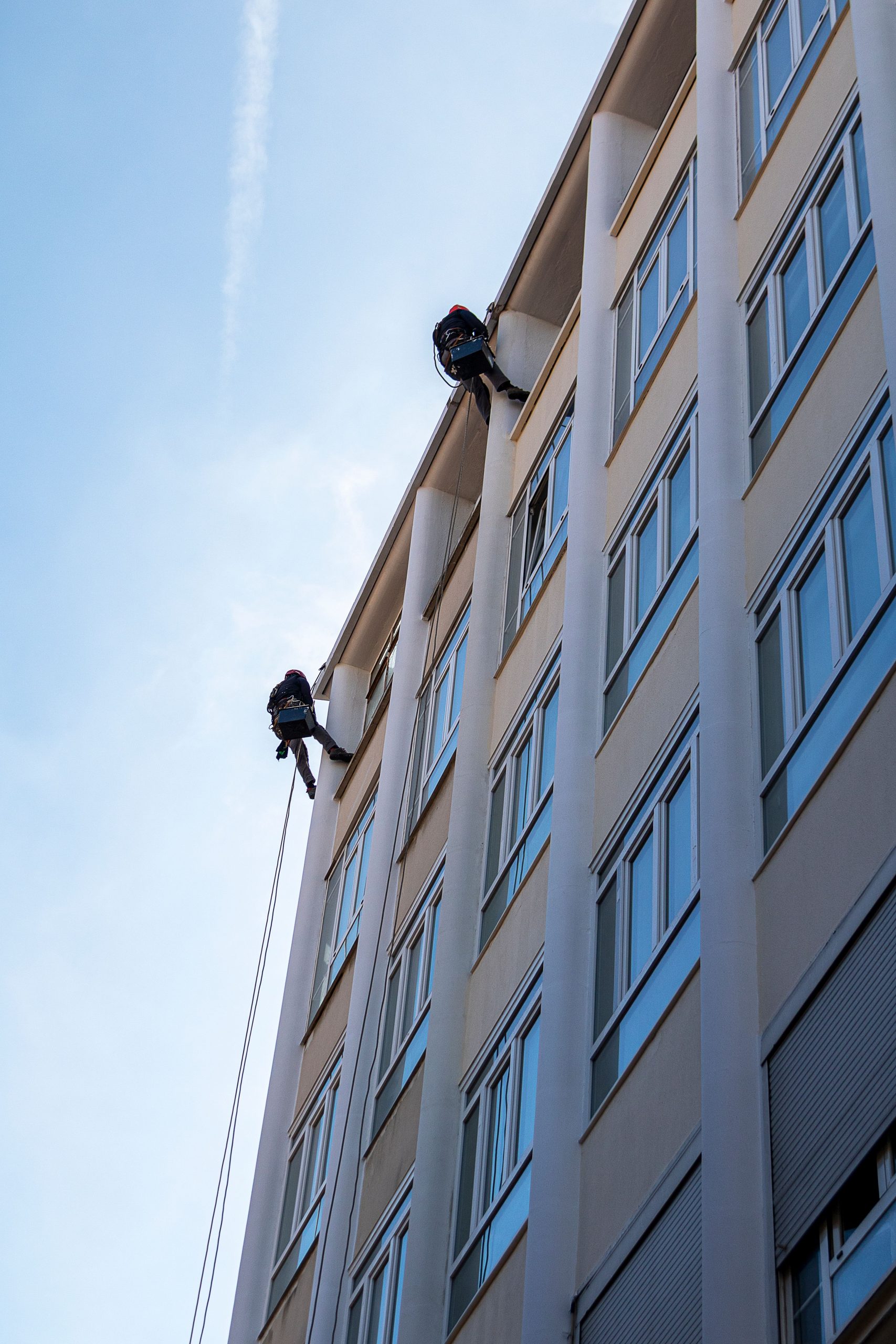 Trabajos Verticales en Altura y Zonas de Difícil Acceso